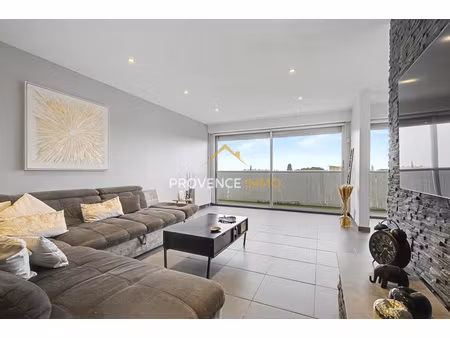 appartement t4 de 93m2- salon de provence