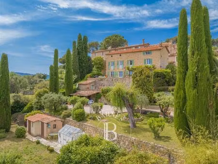 mougins – pibonson – bastide en pierres – magnifique vue collines et mer