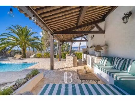 mougins - domaine fermé - vue dégagée