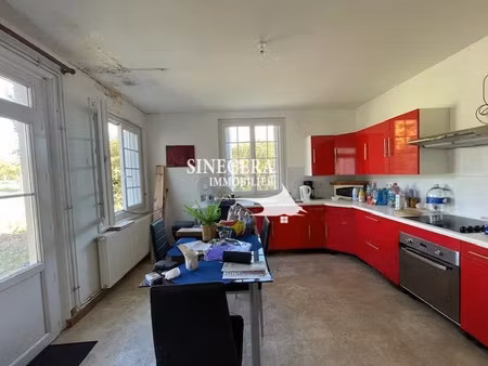 vente maison 5 pièces 195 m² à vanxains (24600)  110 000 €