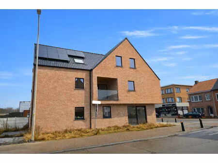 appartement te huur in ranst met 2 slaapkamers