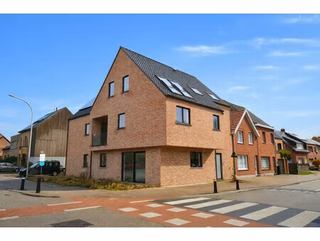 appartement te huur in ranst met 2 slaapkamers