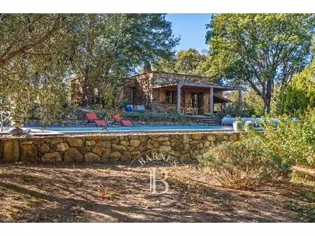 saint- florent  patrimonio  propriété avec 2 villas  piscine  proche plage et centre-ville