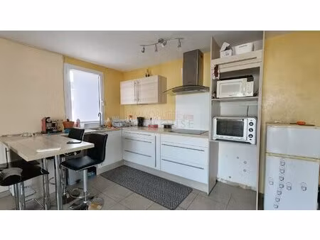 location appartement 3 pièces 60m² castelginest 31780