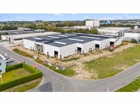 commercieel te huur in evergem