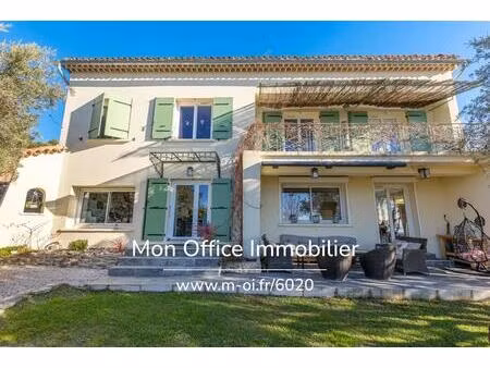 référence : 6020-bma - maison 7 pièces centre village