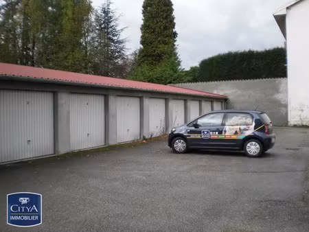 parking à louer - oyonnax (01) - 70€