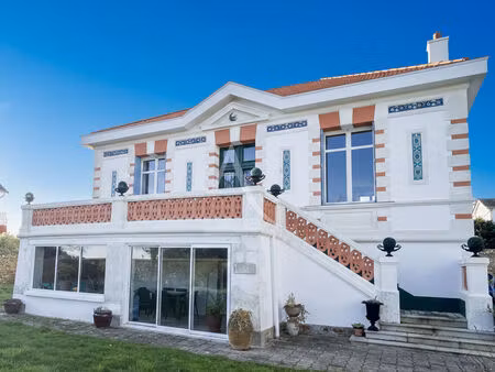 annonce vente maison 6 pièces de 220m2 à saint nazaire (44600) - paruvendu.fr ref 99278481