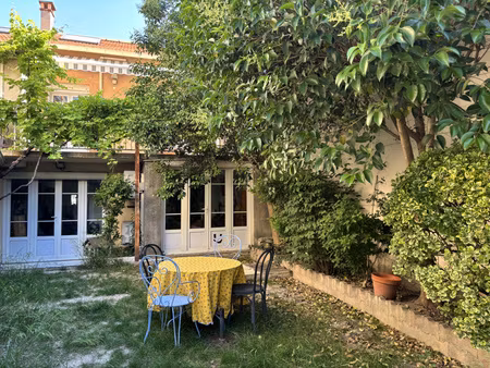 avignon em champfleury  proche gare centre  maison de ville  env. 196 m²  jardin  dépendan
