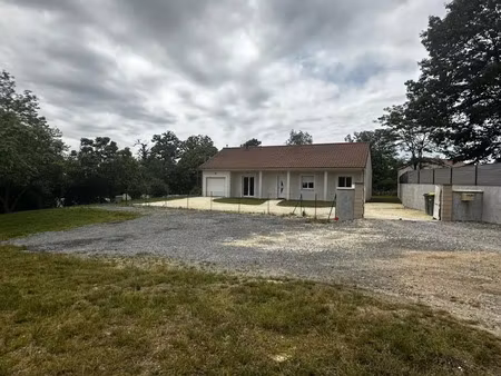 vente maison 4 pièces 100 m² à nieul (87510)  195 000 €