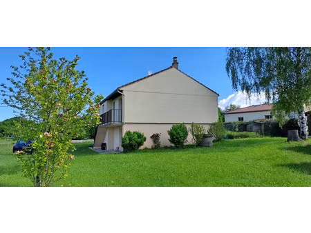 vente maison 4 pièces 100 m² à cunlhat (63590)  187 500 €