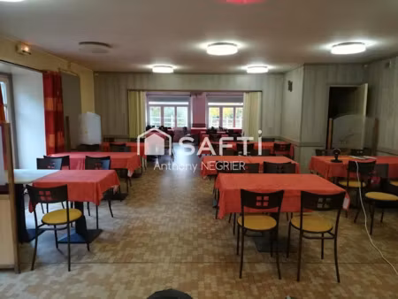 vente maison 13 pièces 265 m² à domfront (61700)  182 000 €