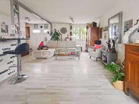 maison de 95 m² à la queue-en-brie