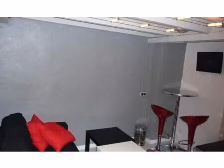 location appartement 1 pièce 24 m² à aix-en-provence (13080)