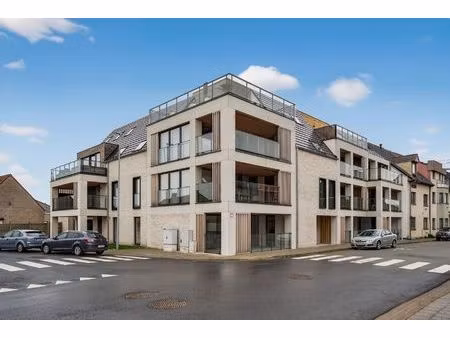 luxueus en hoogwaardig afgewerkte penthouse te oudenburg