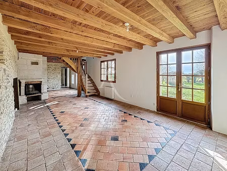 vente maison 5 pièces 110 m² à bellevigne-en-layon (49750)  225 750 €