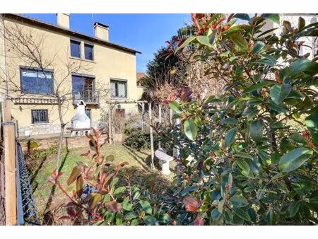 exclusivite clermont-ferrand  limite durtol   belle villa des an