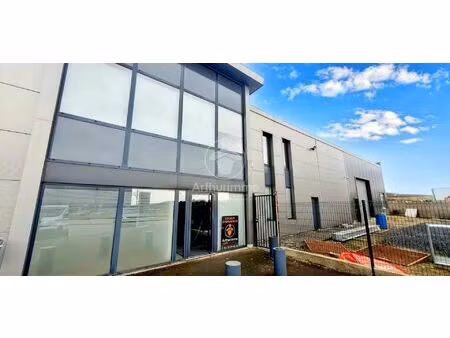 location local commercial 12 pièces 543 m2 à saint-jean-du-cardonnay