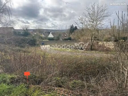 terrain 587 m² morainvilliers
