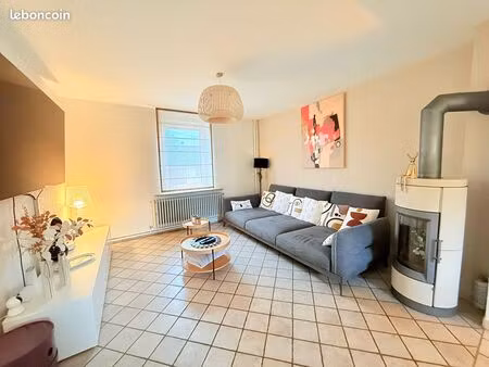 maison 5 pièces 111 m²