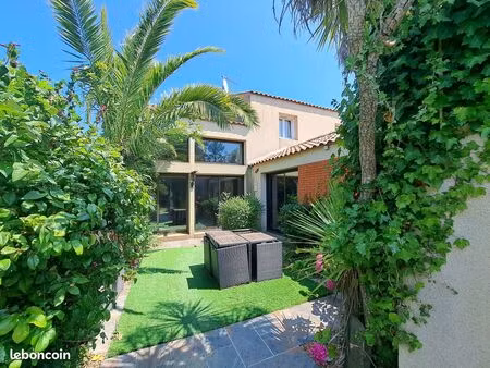 maison atypique - proche mer