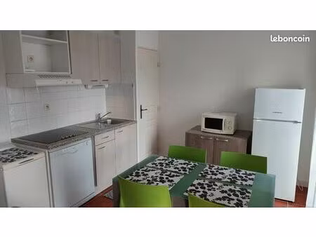 joli t2 meublé dans résidence sécurisée avec piscine