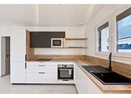 maison 3 pièces 90 m²