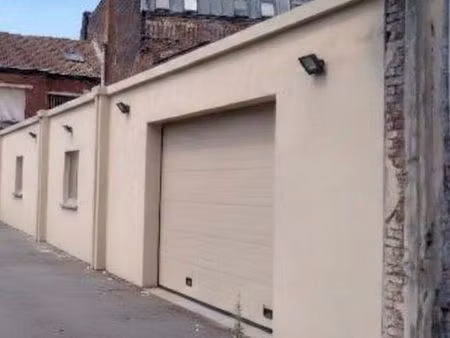 entrepôt sécurisé 45m2