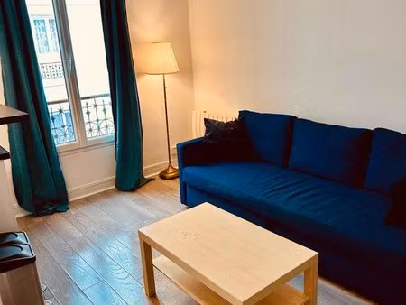 paris 12ème - 2 pièces meublé de 27 m² au 5ème étage ascenseur. lumineux et calme métro na