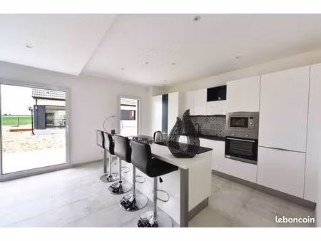 maison 4 pièces 71 m²