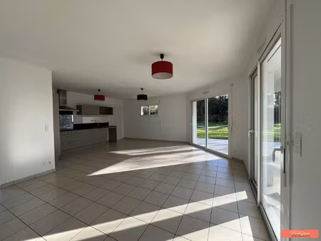 location maison 4 pièces 93m² st martin de seignanx 40390