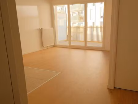 appartement 2 pièces 39m2 avec balcon + parking