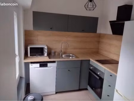 t2 meublé terrasse parking