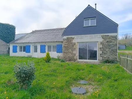 29520 laz maison en partie restaurée avec 5 chambres 2 grandes pièces de 26 m² et 46 m²