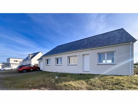 vente maison 5 pièces 100 m² à loc-eguiner-saint-thégonnec (29410)  252 000 €