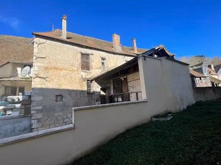 immeuble château renard 3 pièces 110 m2