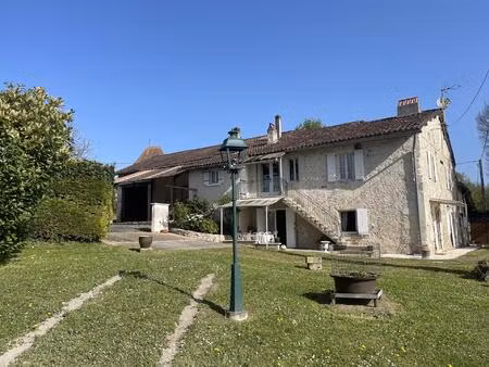 maison de campagne avec vue panoramique