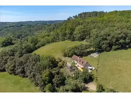 charmante maison en pierre avec piscine et vues sur la campagne – saint-pompon  périgord..