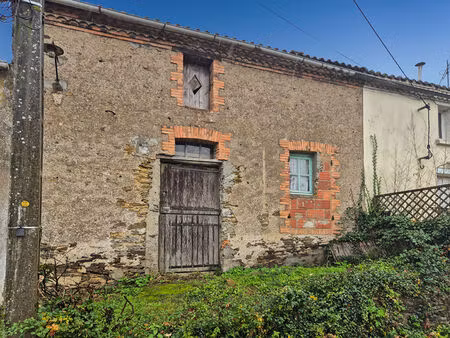 vente grange 2 pièces  84.70m²  le fief