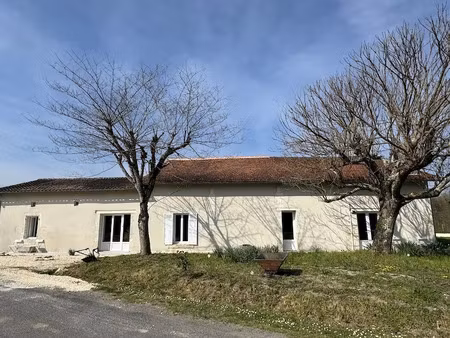 vente maison 6 pièces 150 m² à brie-sous-chalais (16210)  231 000 €