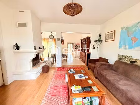 maison 4 chambres  au calme  grand jardin