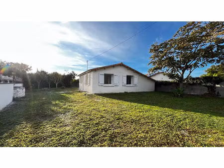 vente maison 5 pièces  79.00m²  vaux