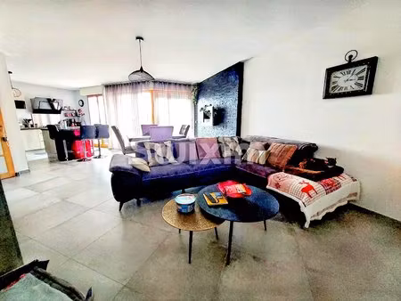 lumineux duplex en plein coeur de gex