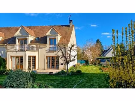 maison de standing avec sous-sol total – calme  sécurité et