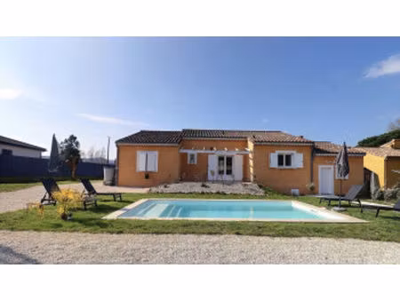 vente maison 5 pièces 106m2 vallon-pont-d'arc 07150 - 370000 € - surface privée