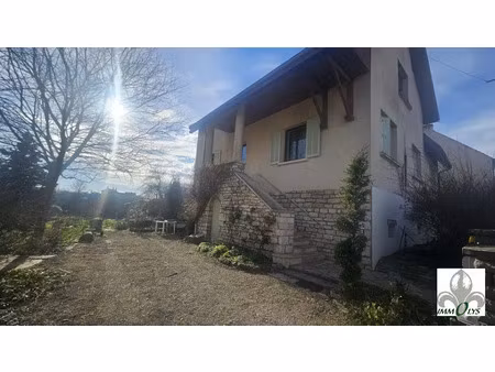 vente maison 5 pièces 170 m² à nuits-saint-georges (21700)  330 000 €