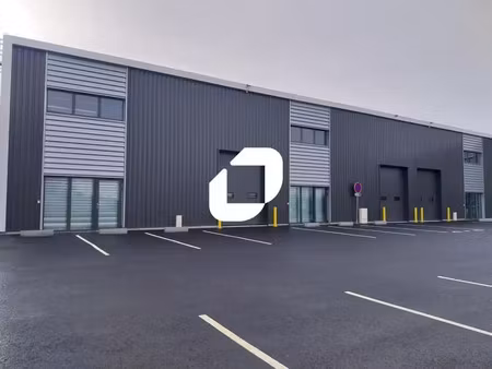 a louer  locaux neufs activites ou entrepot ideals artisans