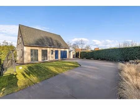 huis te koop in ronse met 3 slaapkamers