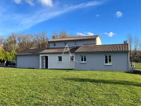 vente maison 4 pièces 130 m² à guitinières (17500)  395 800 €