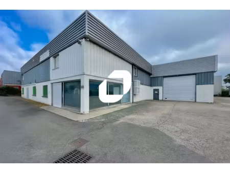 offre exclusive | bâtiment industriel indépendant 1300 m² en location | zi de la rize | 69